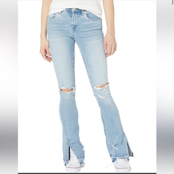 NWT•BLANK NYC Hoyt•High Rise•Mini Flare•Rip Knees Side SlitReleased Hem•Size 25 - Picture 3 of 8